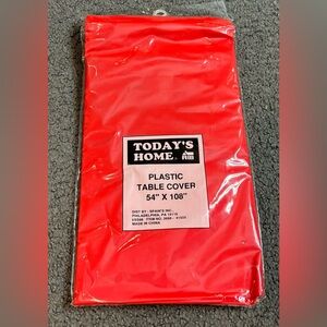Todays Home Plastic Table Cover 54” x 108” Red Spains New